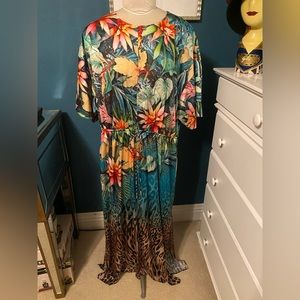 NWO TAGS CHICOS TROPICAL PRINT MAXI DRESS